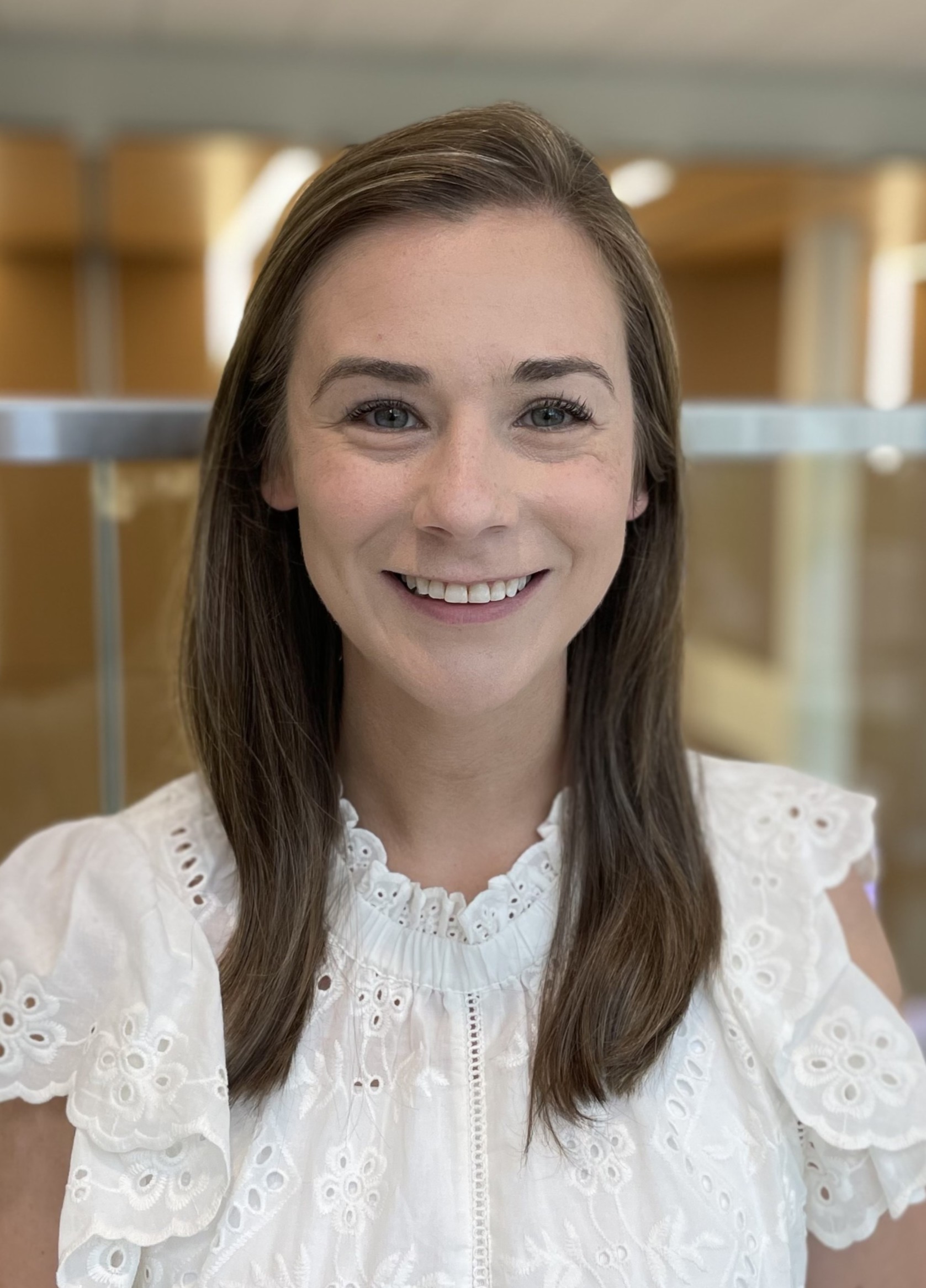 Cassie Roberts Headshot