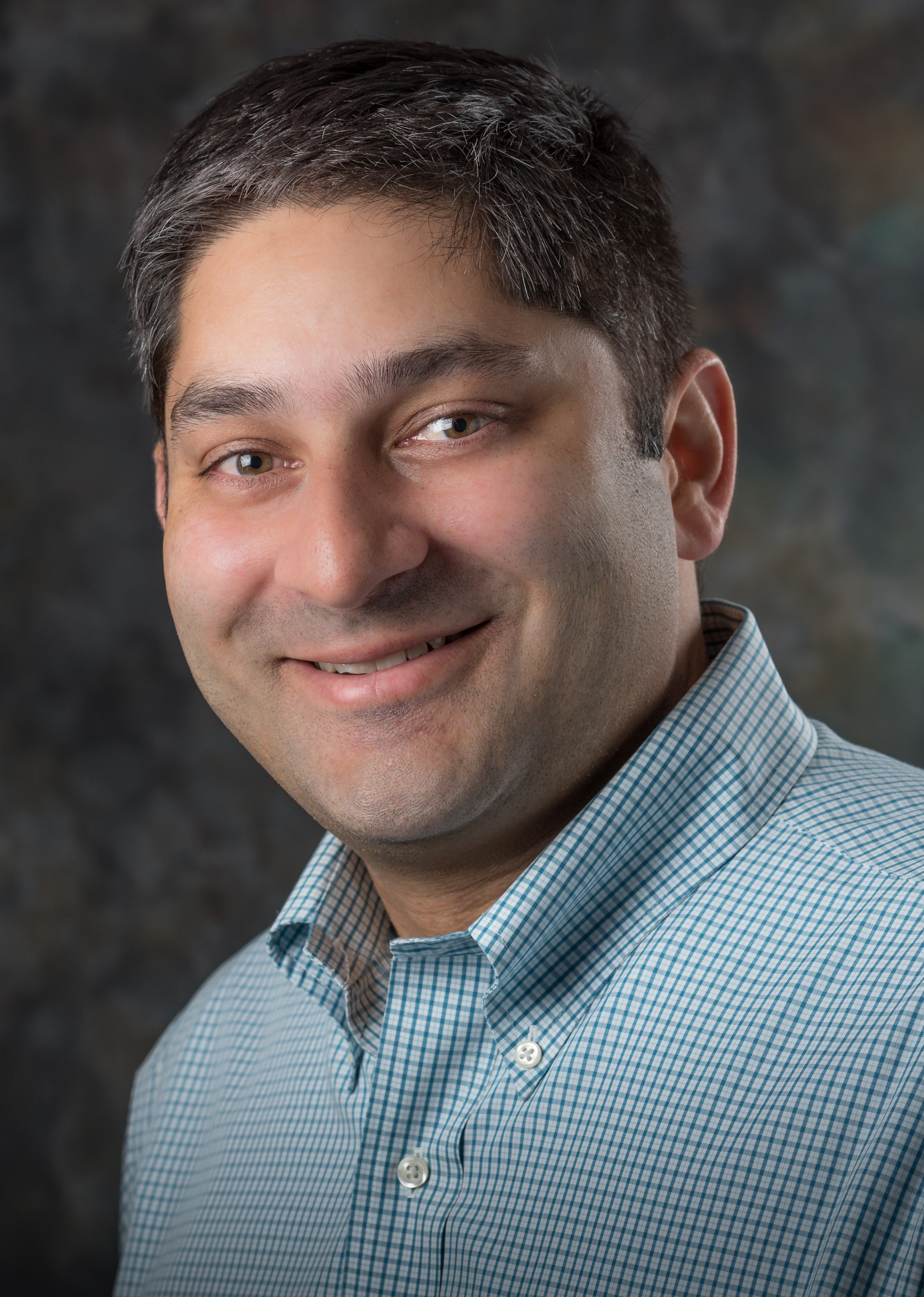 Nihal Godiwala, MD Headshot