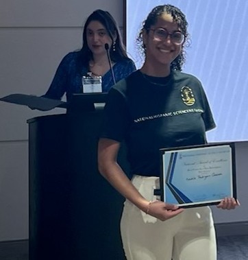 Dr. Graciani wins oral talk