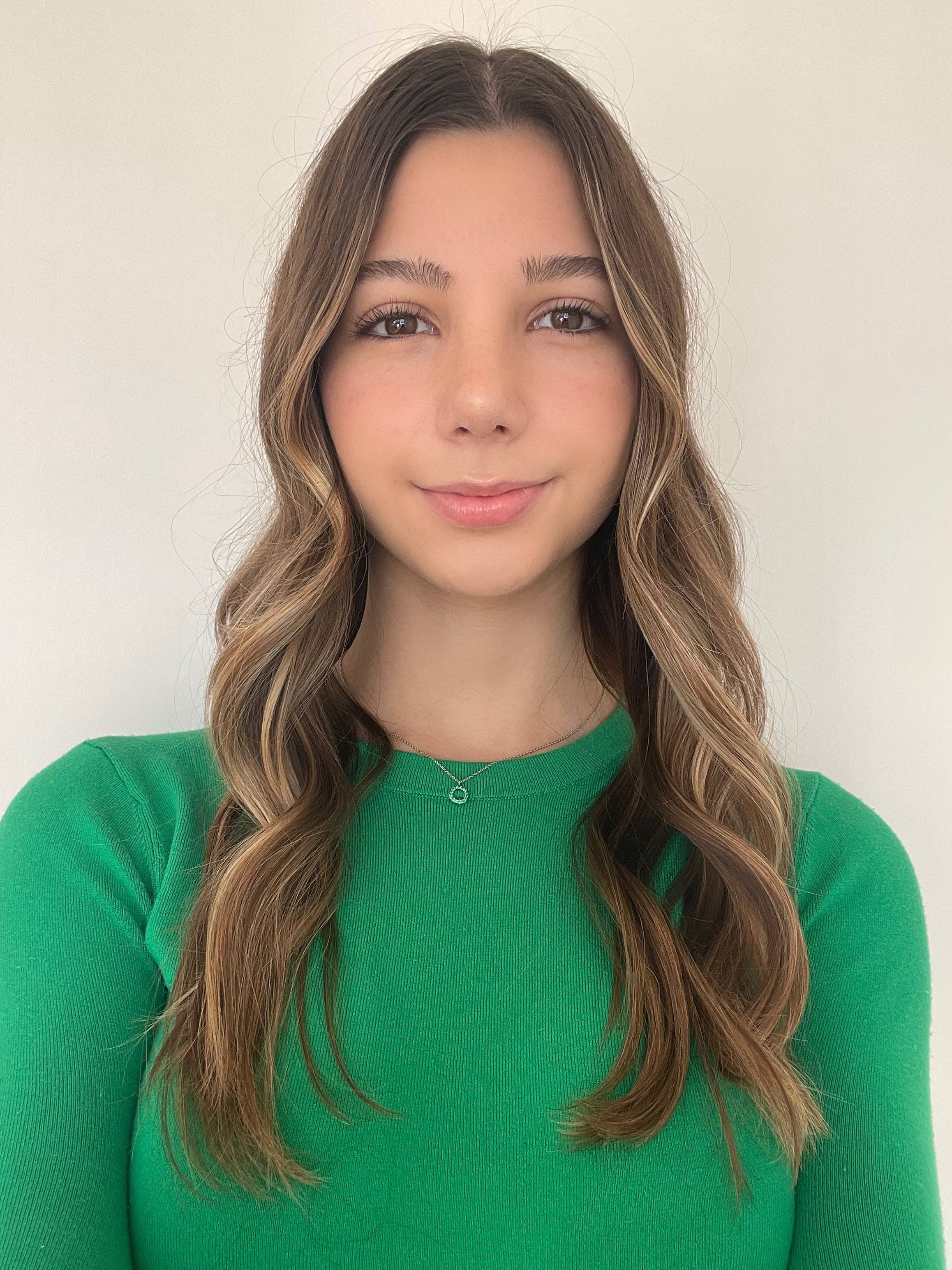 Camila Paes Photo