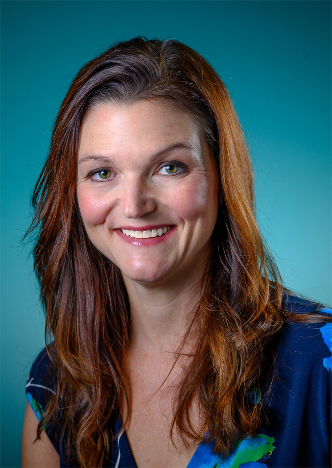 Kelly Gajewski Headshot