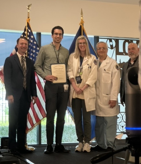 Dr. Goldblatt receives award