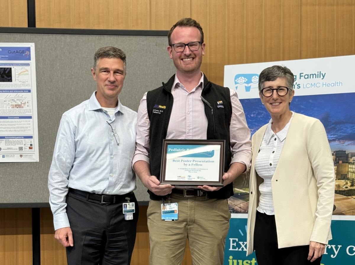 Dr. Evers receives award